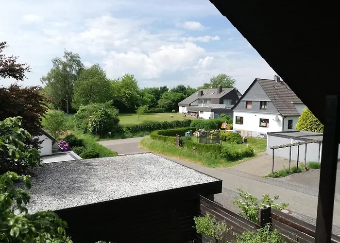 Grosszuegige Und Kunstvolle Dachgeschosswohnung * Leichlingen